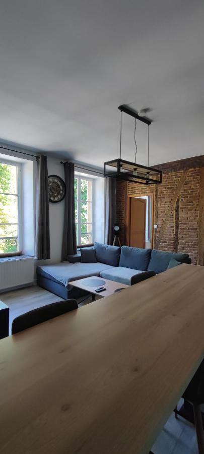 Appartement D'Hippolyte - Vue Musee Rimbaud Charleville-Mezieres Luaran gambar